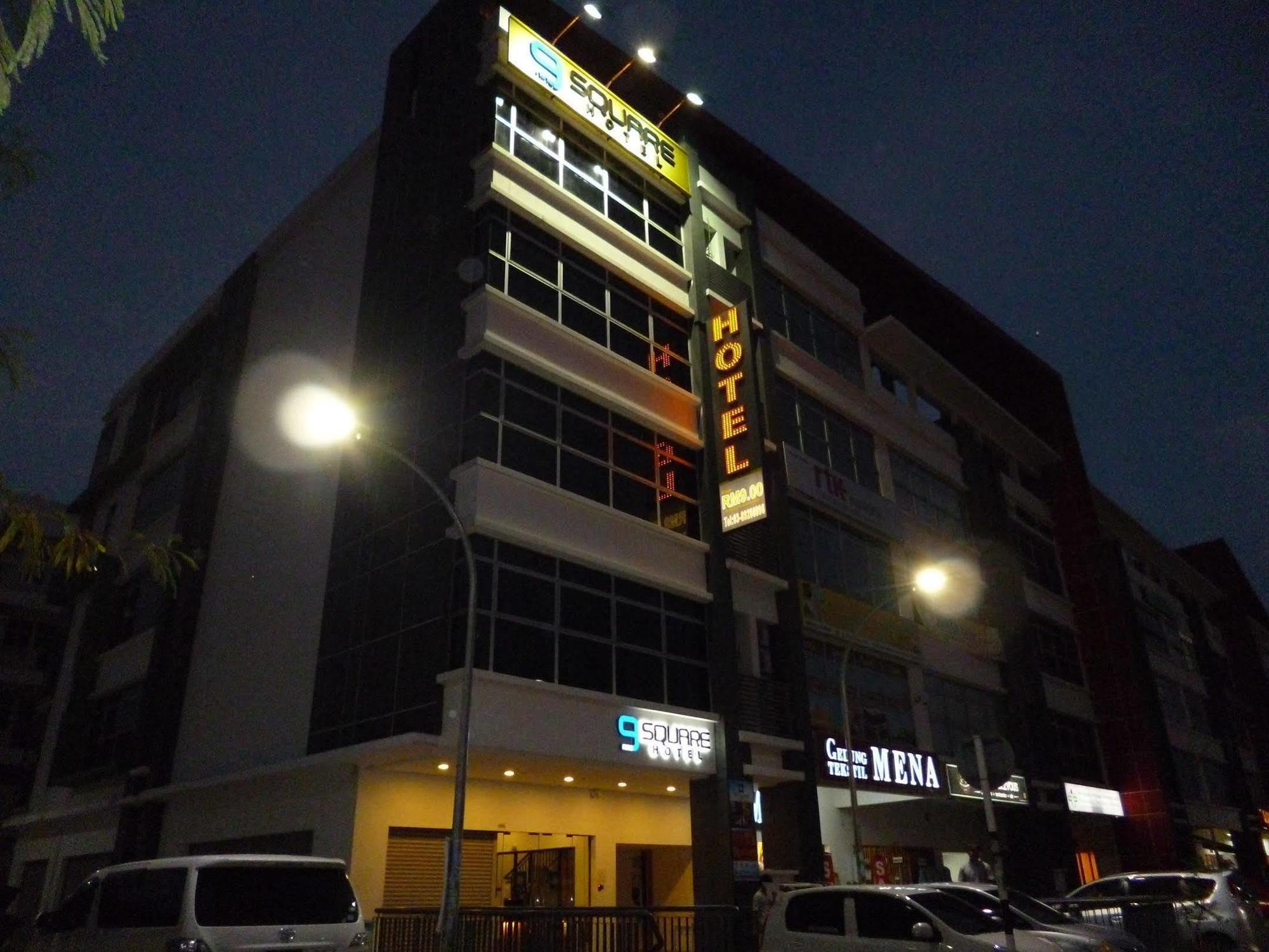 9 Square Hotel - Bangi Exterior photo